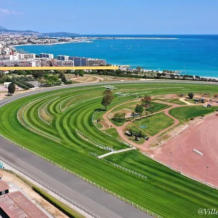 Apartment Joli Proche Et Hippodrome Cagnes-sur-Mer